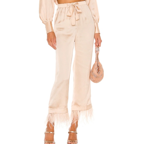 Set - Picture 2 of 7